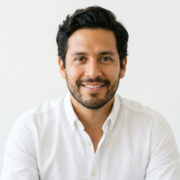 Isaac López
